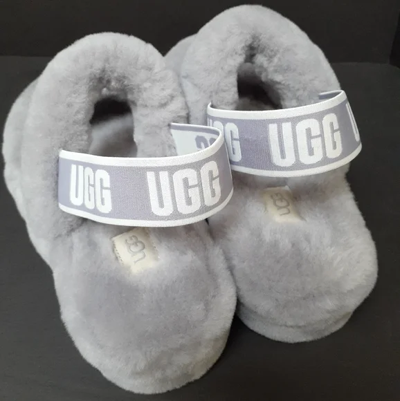 UGG OH YEAH Sandals Sz 9 - Picture 2 of 7